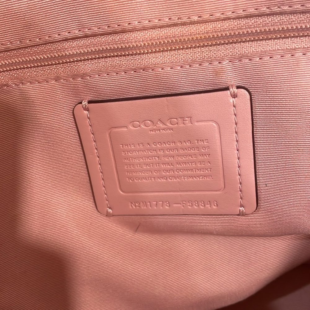 Coach petal pink handbag nice shape some nics along handle as shown - beautiful! - Picture 8 of 17